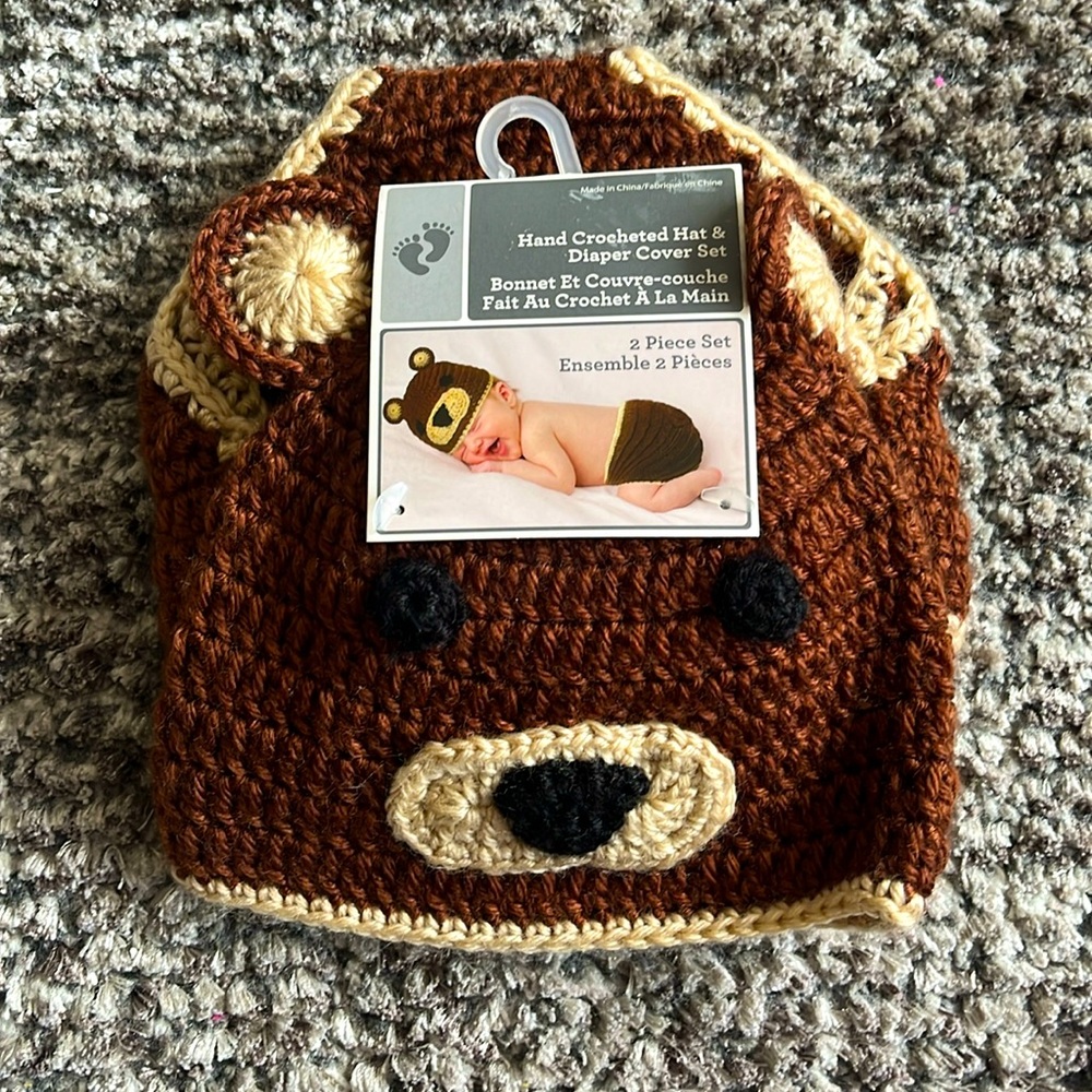 New born hat and diaper 0-9months
